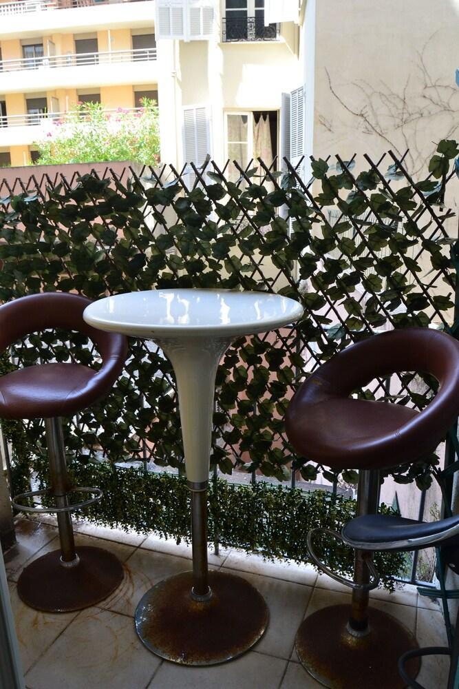 Comte De Nice Centre Екстериор снимка